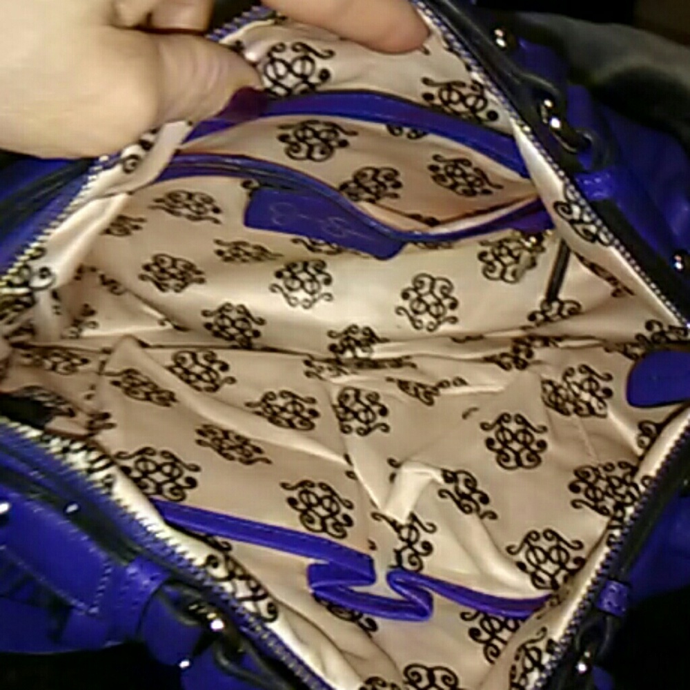 Purse - Picture 4 of 6